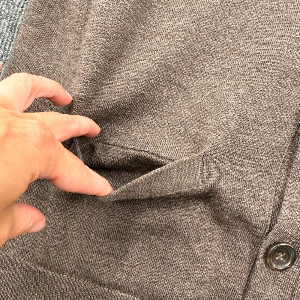 Banana Republic Cardigan Vest L Merino Wool Button Front Brown Modern Workwear